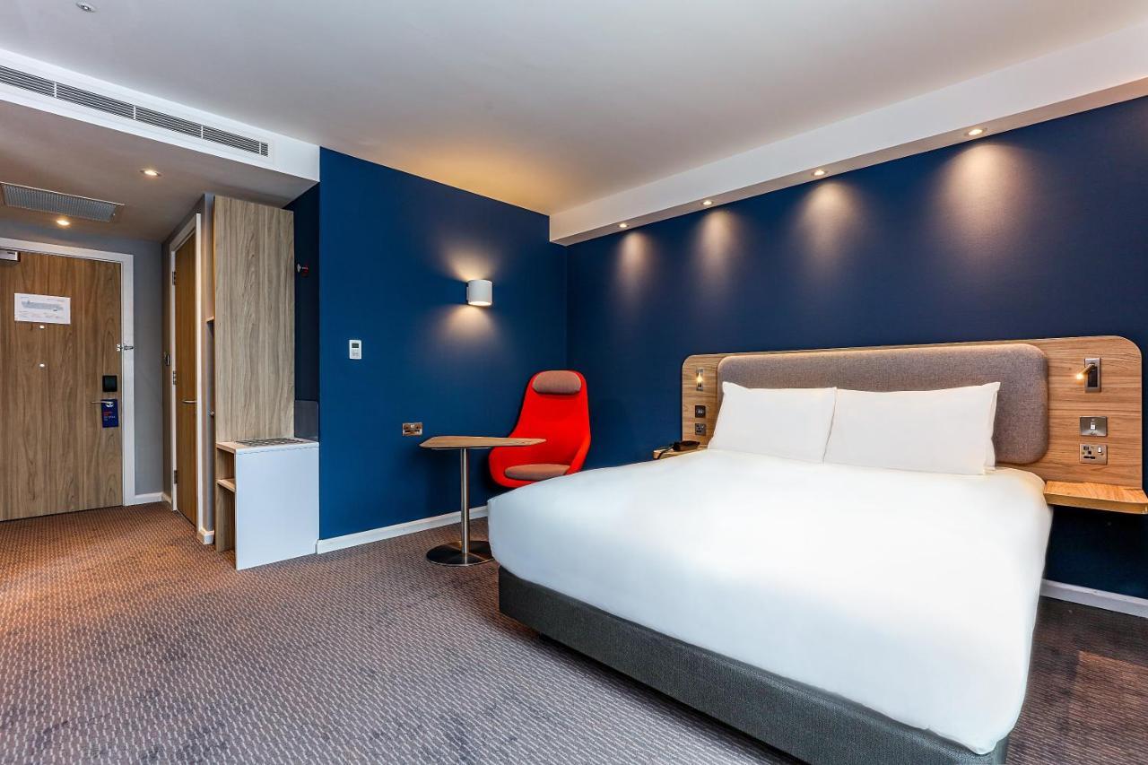 Holiday Inn Express - Bicester By Ihg Exteriér fotografie