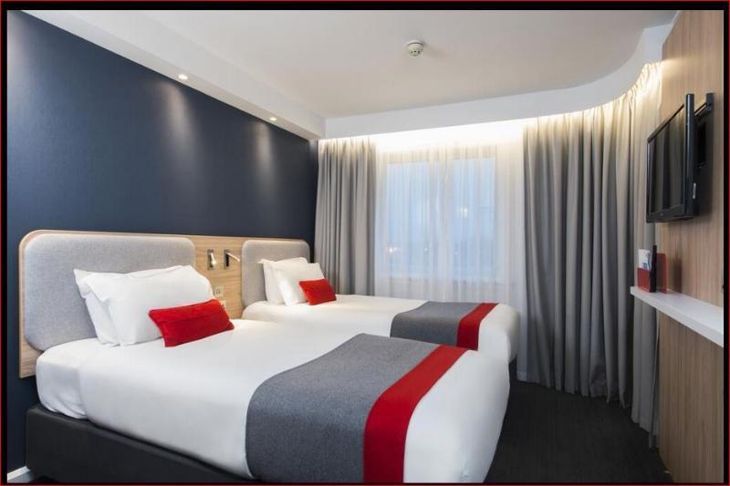 Holiday Inn Express - Bicester By Ihg Exteriér fotografie